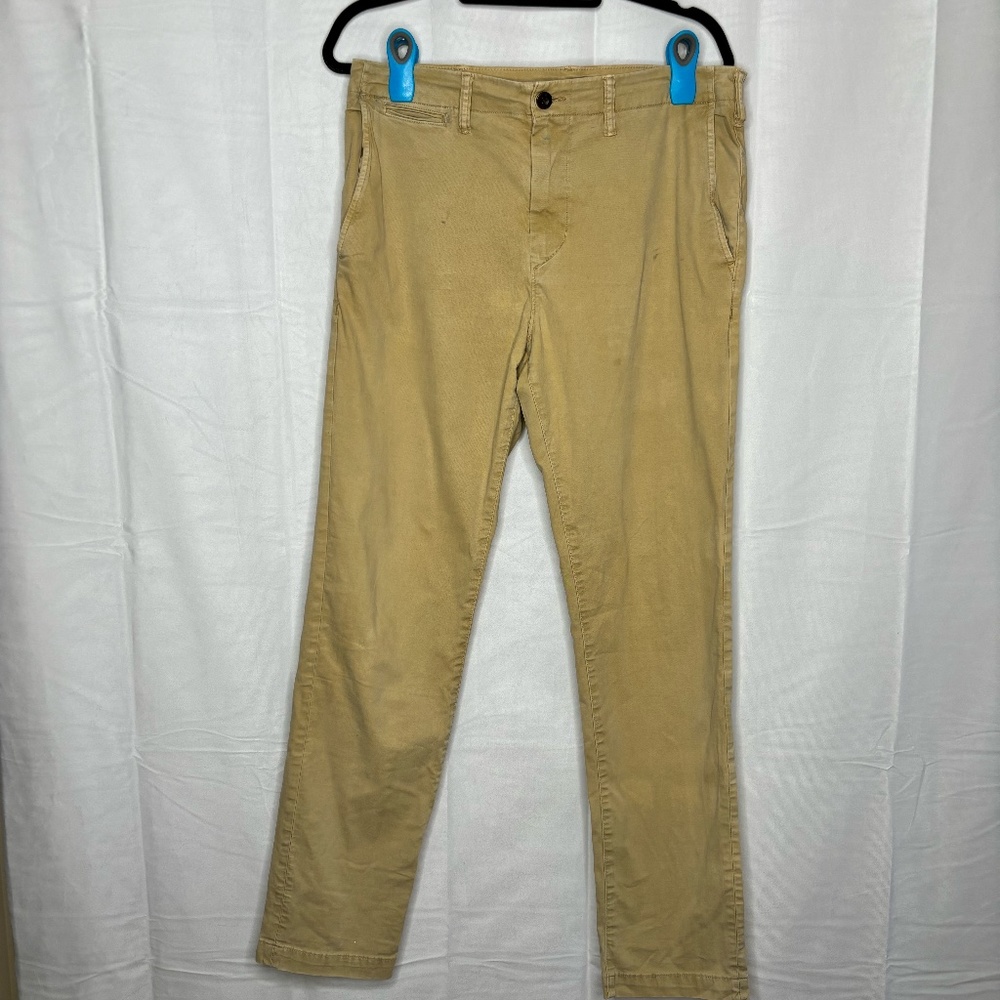 American Eagle Flex Khaki Pants